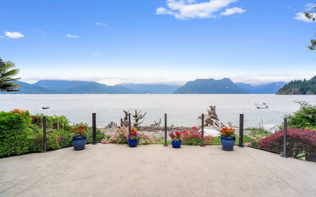 West Vancouver True Waterfront Home