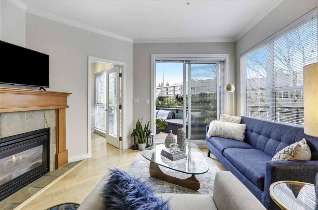 2 Bedroom lower Lonsdale home with huge patio