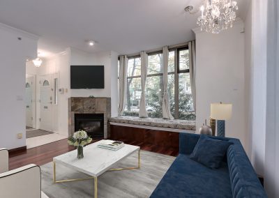 Walk up 2 bedroom 2 bathroom Yaletown Townhouse at the Savoy with tranquil patio